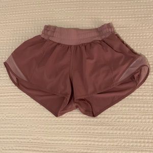 Lululemon hottie hot shorts